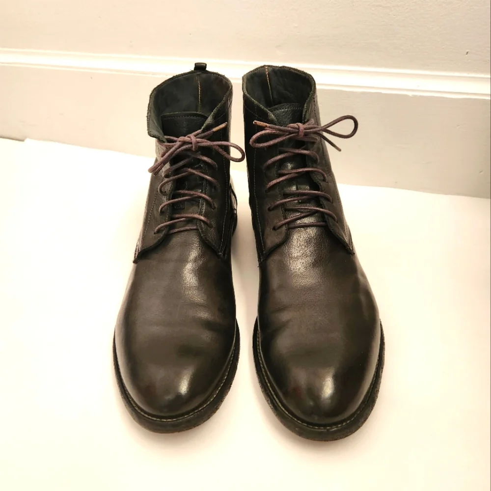 Officine Creative size 42 black leather ankle boots handmade lace up